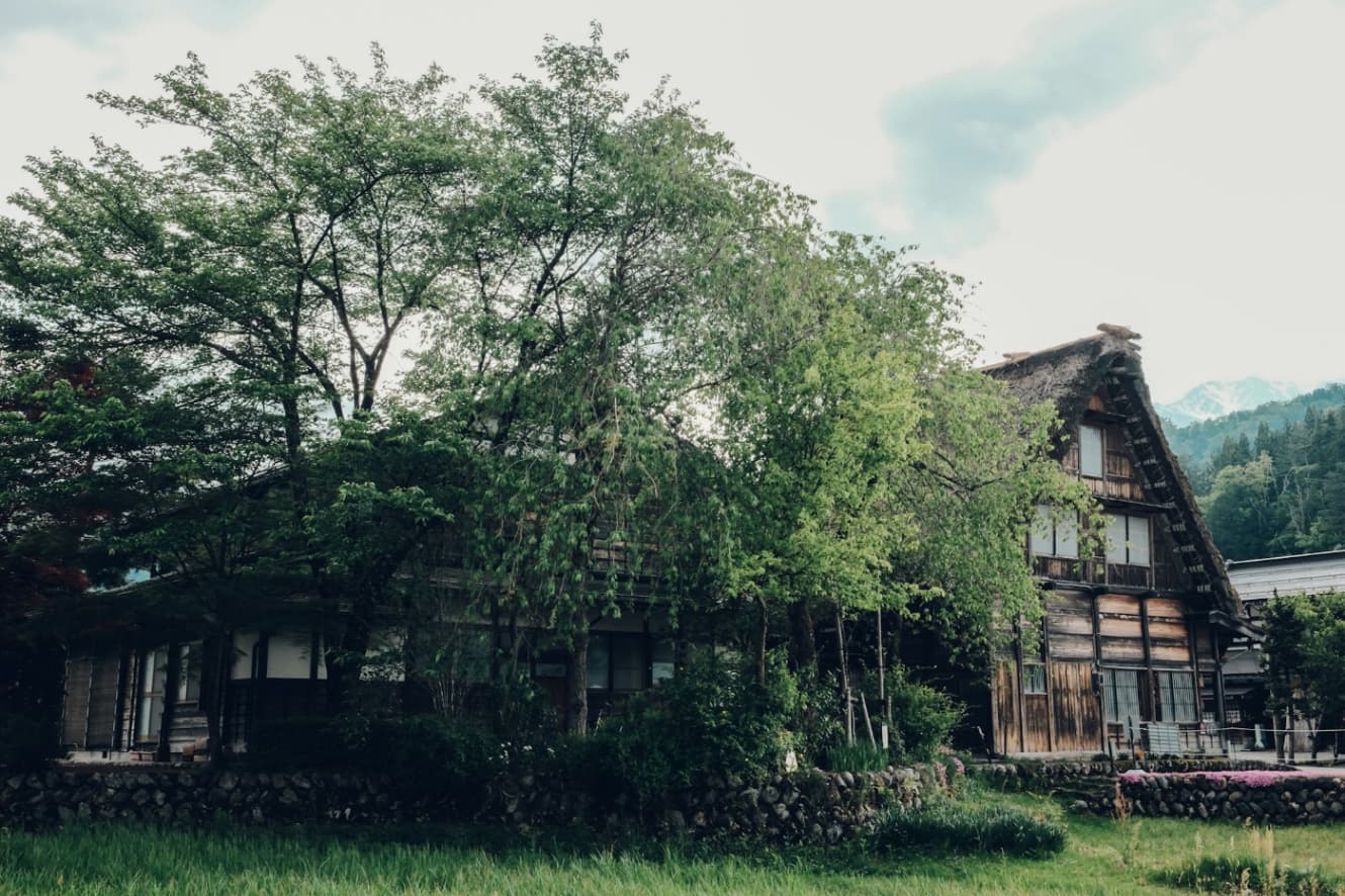 静けさに、泊まる。